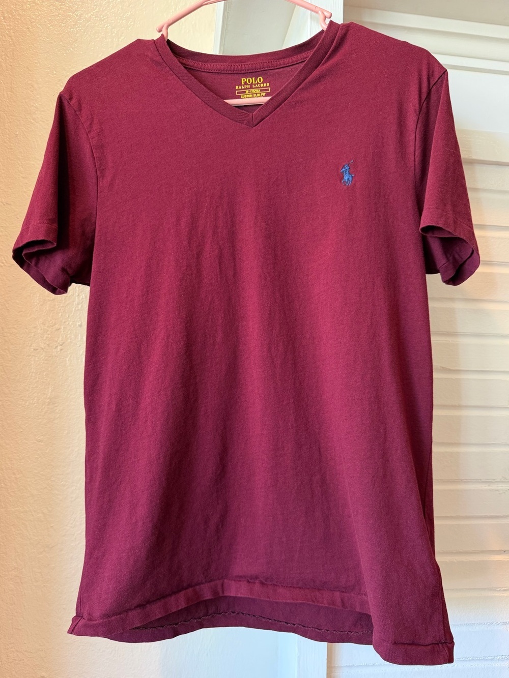Polo by Ralph Lauren Men’s V-Neck Tee — Burgundy Size Medium